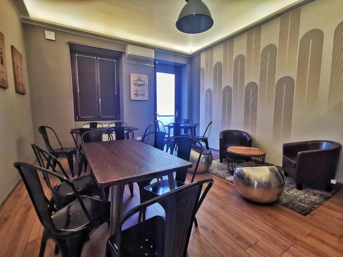 Regis B&B Camere Centro Storico キヴァッソ エクステリア 写真